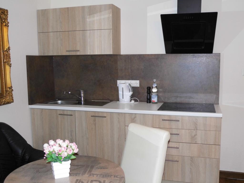 Aparthotel Guzulka & Restaurant 베를린 외부 사진